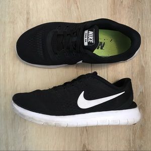 Nike Free Running Shoes